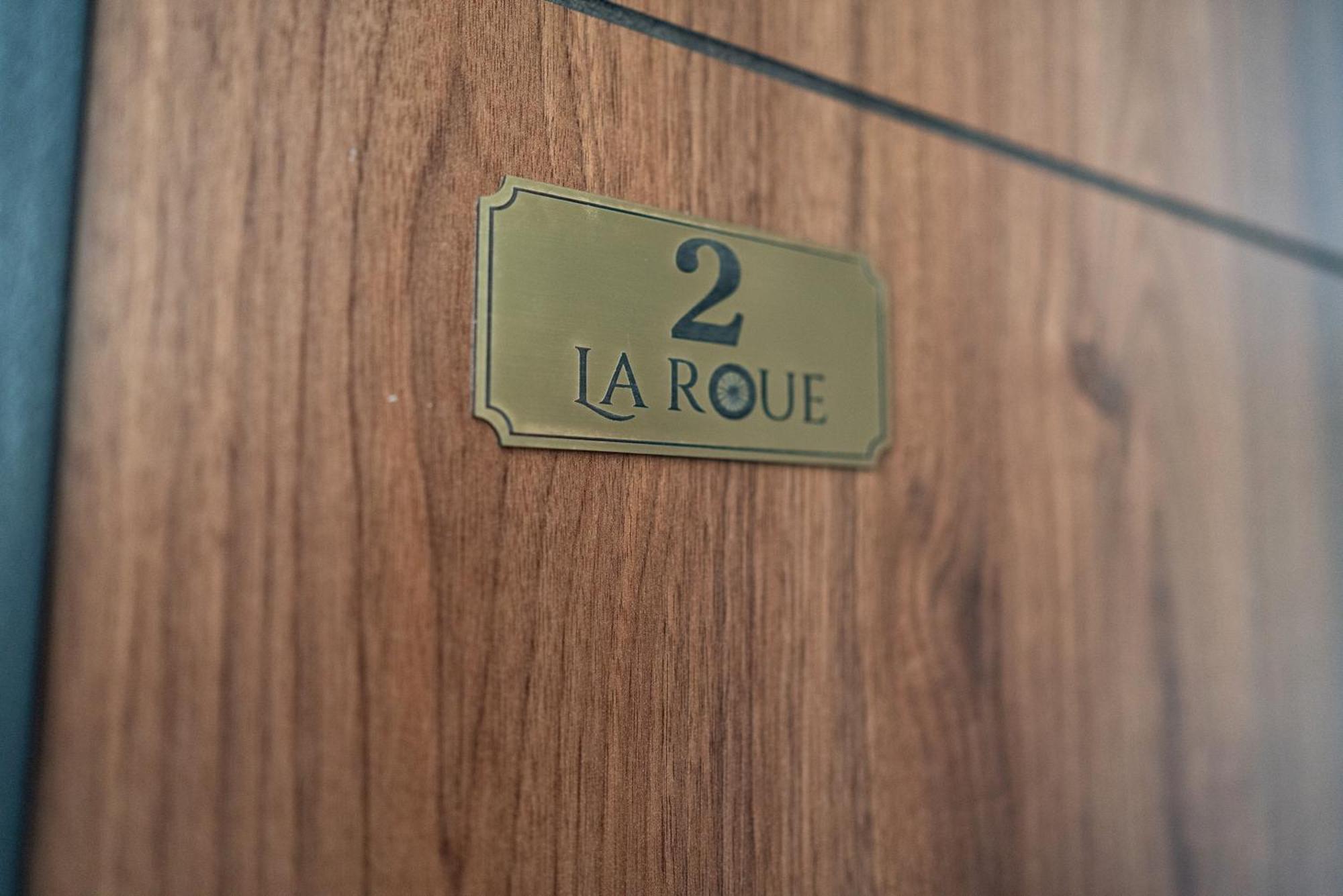 Hotel La Roue à Vrsac Extérieur photo