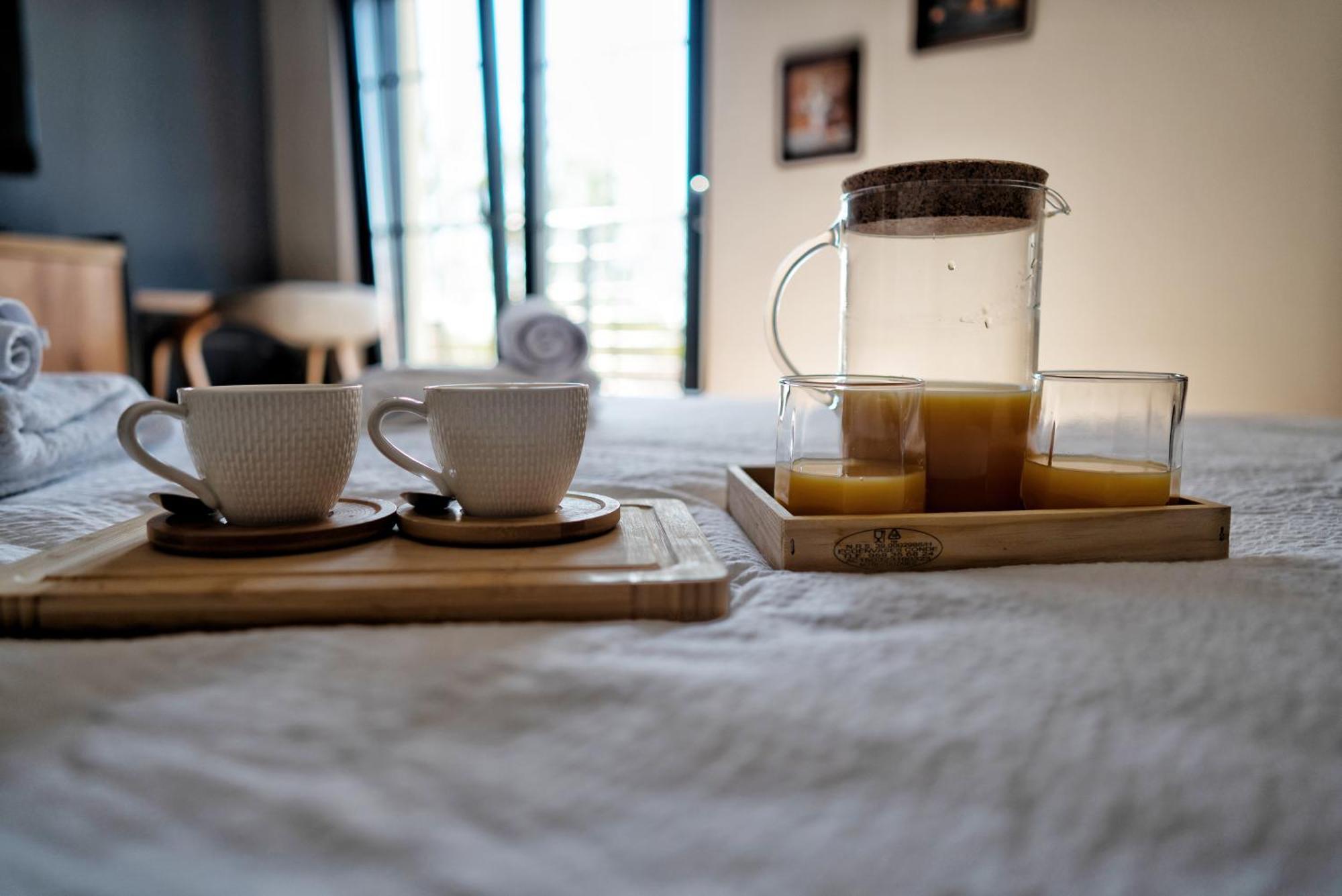Hotel La Roue à Vrsac Extérieur photo