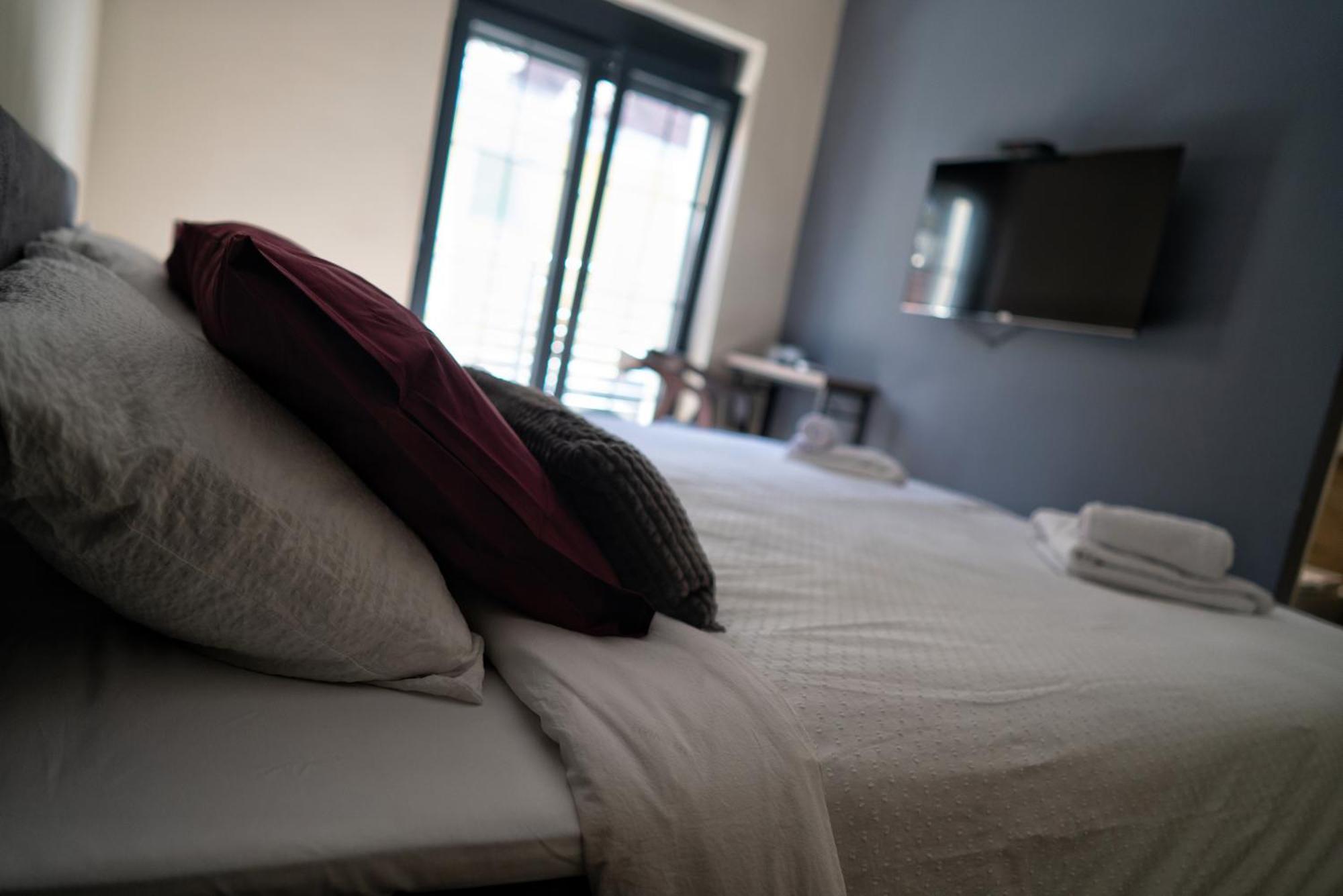 Hotel La Roue à Vrsac Extérieur photo